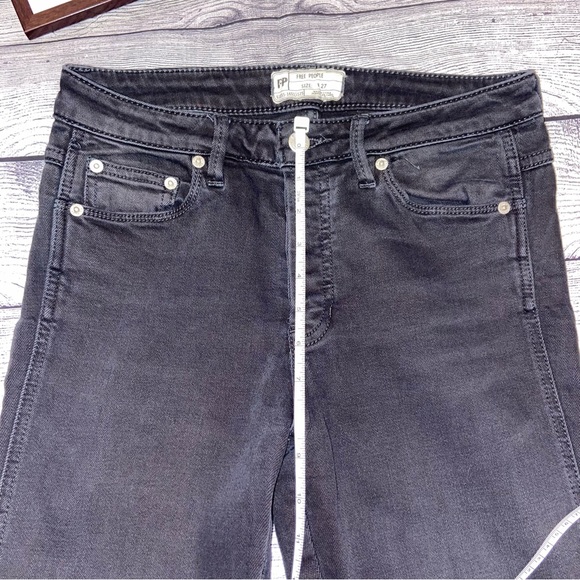Black free people jeans EUC - Picture 3 of 7